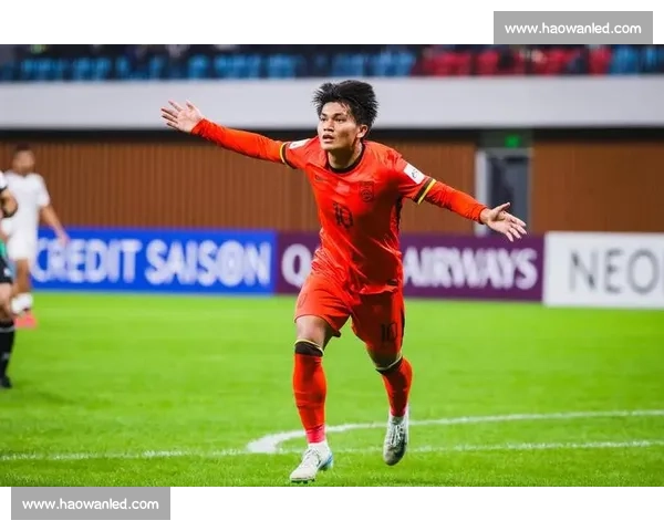 国足东亚杯开启换血新征程!4231 战术革新 + 00 后挑大梁,保级底线暗藏战术试验 国足东亚杯开启换血新征程!4231 战术革新 + 00 后挑大梁,保级底线暗藏战术试验