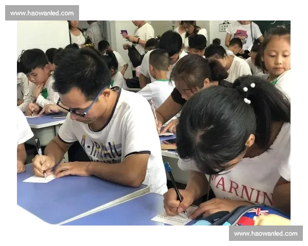 南疆绿茵星火燃 南疆绿茵星火燃